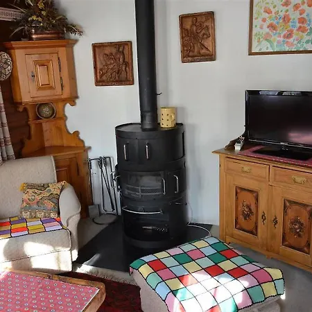 Gigi, Chalet